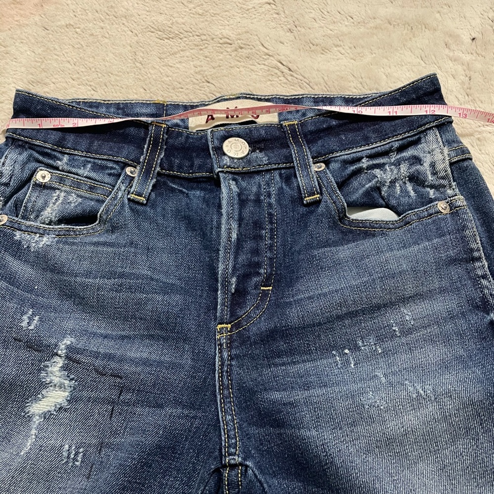 AMO jeans - Picture 9 of 10
